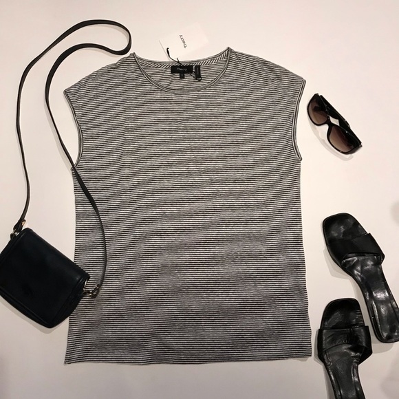 Theory Ginala Linen Striped Top Black&White Small - Picture 2 of 6